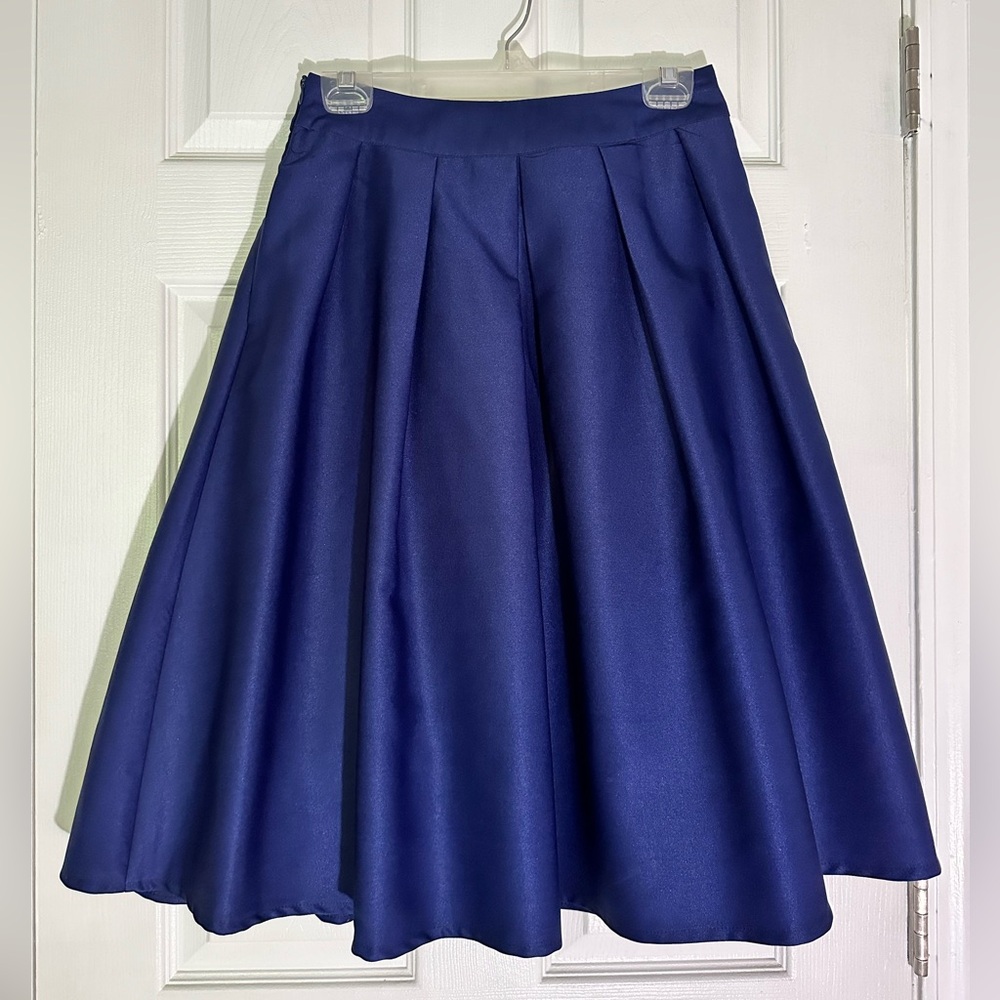 Navy blue pleated skirt